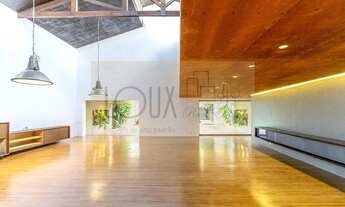 Imagem 2: Casa residencial à venda na Vila Nova Conceição - 550m², 4 suítes