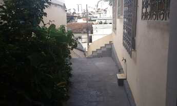 Imagem 7: Casa para venda possui 258 metros quadrados com 3 quartos em Concórdia - Belo Horizonte