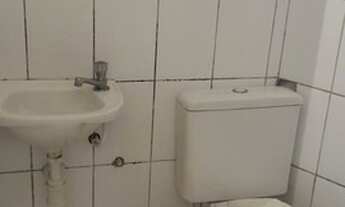 Imagem 4: 5 Salas comerciais ou residenciais distribuídos em 78m² ao lado da estação Anhangabaú do m