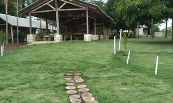 Imagem 2: Vende-se chácara banhada no lago