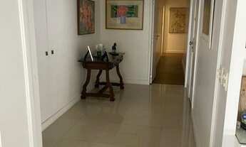 Imagem 5: Apartamento para venda com 220 metros quadrados com 4 quartos em Leblon - Rio de Janeiro