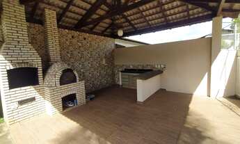 Imagem 5: Aceita Permuta em Imóvel! Sobrado para venda tem 680 metros quadrados com 4 quartos