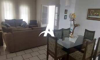 Imagem: Casa à venda, 3 quartos, 1 suíte, 4 vagas