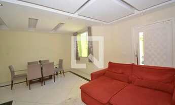 Imagem 3: Casa à Venda - Irajá, 3 Quartos, 448 m2