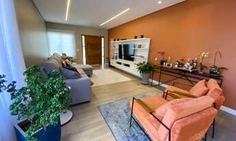 Imagem 3: Casa de condomínio para aluguel tem 304 metros quadrados com 5 quartos