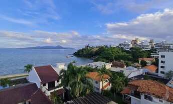 Imagem 2: Duplex para venda possui 216 metros quadrados com 3 quartos em Coqueiros - Florianópolis