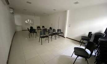 Imagem 6: PONTO COMERCIAL NO FAROL, LOGO APÓS A PRAÇA SERGIPE