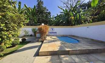 Imagem 4: Linda residência linear de 3 qaurtos com suíte ao lado do trevo de Maria Paula!