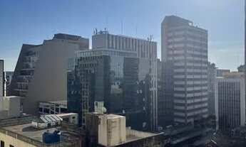 Imagem 4: Apartamento com vista para o Guaíba 2D no 14 andar, com 80m2 totalmente reformado, mobilia