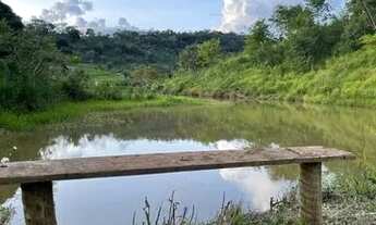 Imagem 2: Terreno com lagoa em Jaboticatubas
