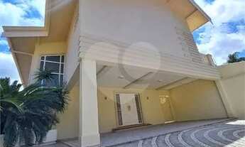 Imagem 2: Magnifica residência com 04 suítes em excelente localização e pertinho do centro Atibaia