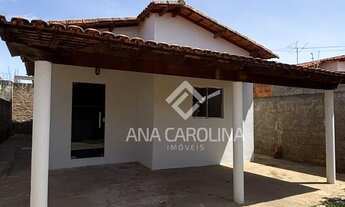 Imagem: Casa à Venda no Bairro Carmelo