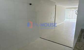 Imagem 6: Casa alto padrão no Mar À Vista: 4 quartos, piscina, 3 vagas e localização privilegiada na