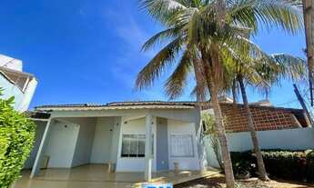 Imagem: Casa à Venda com 3 quartos sendo 1 suíte