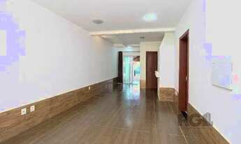 Imagem 12: Casa em Porto Alegre, no bairro Aberta dos Morros, com 2 dormitório(s), e 2 banheiros, à v