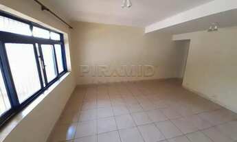 Imagem 3: Sobrado padrão com 164,89m², bairro Parque dos Bandeirantes, Zona Leste de Ribeirão Preto