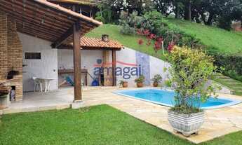 Imagem 2: Casa pé na água na represa de Igaratá