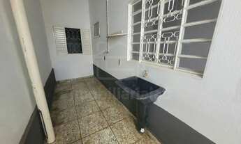 Imagem 3: Casa com 1 quartos para aluguel no Jd João ballan