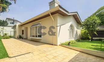 Imagem: Casa Térrea - 4 Dormitórios (Suítes)