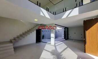 Imagem 5: Sobrado à venda em Maringá, JArdim Monções, com 4 suítes, com 235 m²