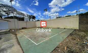 Imagem: Terreno/Lote em Montes Claros, no bairro