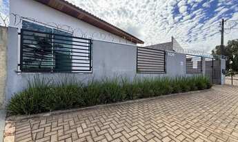 Imagem 2: CASA À VENDA NO JARDIM APUCARANA EM APUCARANA