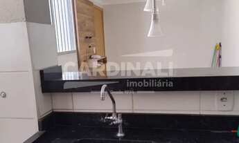 Imagem 5: Apartamento Localizado Próximo dos Moradas bem atras do condomínio Parque Fehr em São Carl