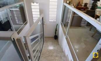 Imagem 5: Casa com 3 dormitórios sendo 1 suíte à venda no bairro Jardim Atlantico, Florianópolis SC