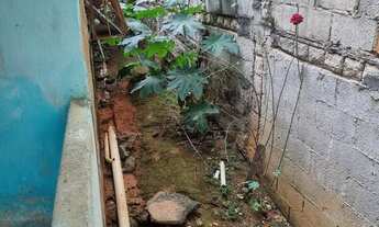 Imagem 3: Casa com terreno bem localizado