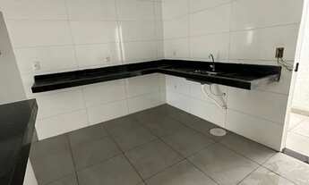 Imagem 5: ágio de casa e barracão no fundo saída de Bonfinópolis Goiânia