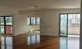 Imagem 3: Apartamento - Real Parque - 4 Dormitórios - 212m²