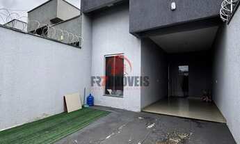 Imagem: LINDA CASA COM JACUZZI E ARMÁRIOS NA VILA