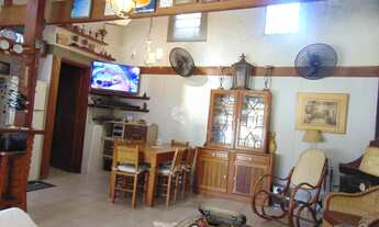 Imagem 3: Casa com terreno de 359,55 com piscina em Ipanema próximo Orla do Guaíba