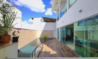 Imagem 5: Casa Alto Padrão para Venda em Centro Balneário Camboriú-SC - 44