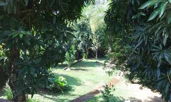 Imagem 6: Casa de condomínio para aluguel tem 240 metros quadrados com 3 quartos