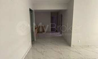 Imagem 2: Apartamento para venda com 110 metros quadrados com 3 quartos em Jardim Goiás - Goiânia