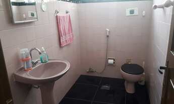 Imagem 2: Apartamento para venda possui 70 metros quadrados com 3 quartos em Ramos - Rio de Janeiro