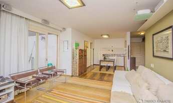 Imagem 1: Apartamento para venda possui 136 metros quadrados com 3 quartos em Auxiliadora - Porto Al