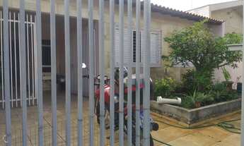 Imagem: Casa com 3 quartos - Bairro Shangri-lá