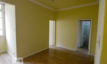 Imagem 3: Apartamento para Aluguel - Laranjeiras, 2 Quartos, 60 m2