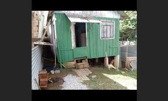 Imagem: Casa com terreno 9x15