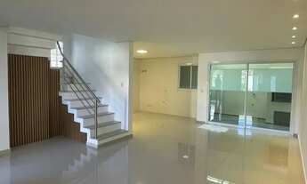 Imagem 4: Sobrado à venda bairro Água Verde 3 dormitórios sendo 1 suíte