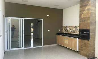 Imagem 2: Casa sobrado com 3 suítes no Village Moutonée para aluguel e venda com 165m²