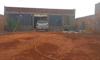 Imagem 2: Vd ou troco casa rua 05 faltando acabamento