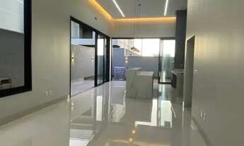 Imagem 2: Linda casa nova , nascente, acabamento requintado no Parqueville Jacarandá Casa em Condomí