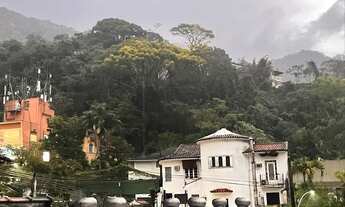 Imagem 2: Casa no pé do Cristo LEIA A DESCRIÇÃO