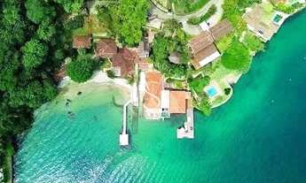 Imagem 3: Mansão de Luxo à Beira-Mar com Praia Privativa e Pier Angra dos Reis