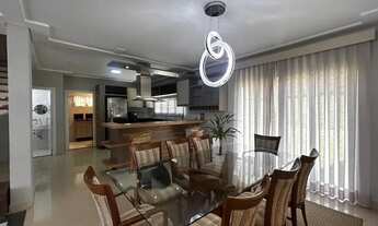 Imagem 4: Casa com 2 suítes à venda no bairro Floresta em Joinville-SC por R$930.000,00