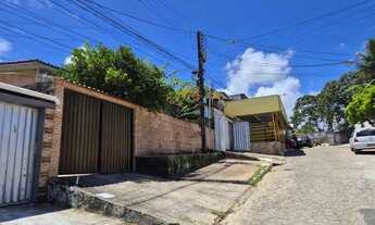 Imagem 2: Imóvel para venda tem 360 metros quadrados com 5 quartos