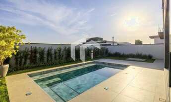 Imagem 3: CASA À VENDA NO CONDOMÍNIO ARBORAIS, COM 4 SUÍTES MAIS HOME OFFICE E HOME THEATER